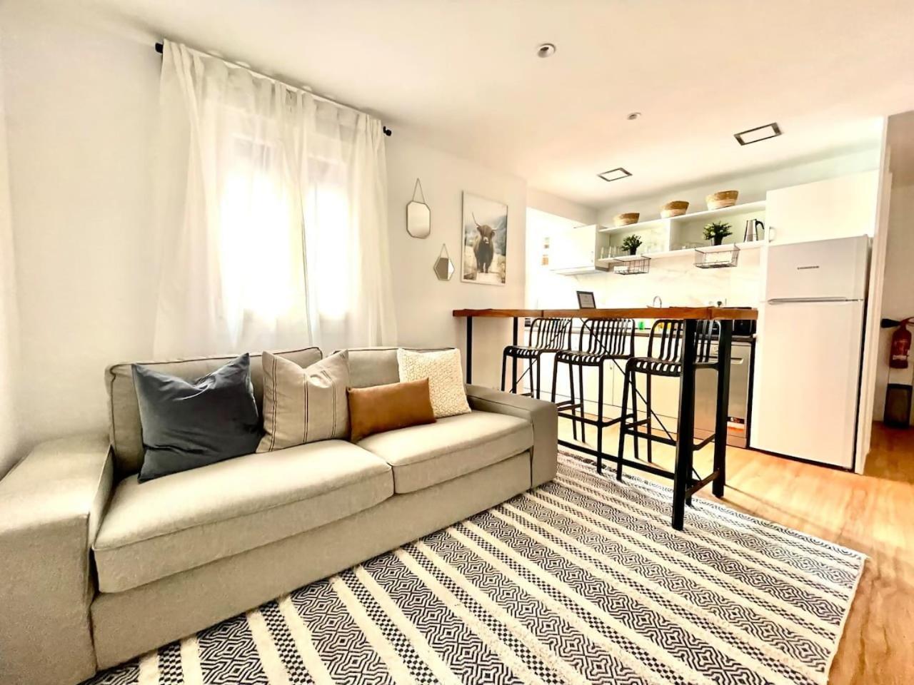 Moderno Apartamento Cerca Del Metro Bilbao Exterior foto